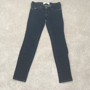 Hollister dark wash skinny jeans